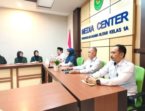 Buka PKL Gelombang II UINSA, Ketua PA Blitar Tekankan Etika dan Profesionalisme Mahasiswa