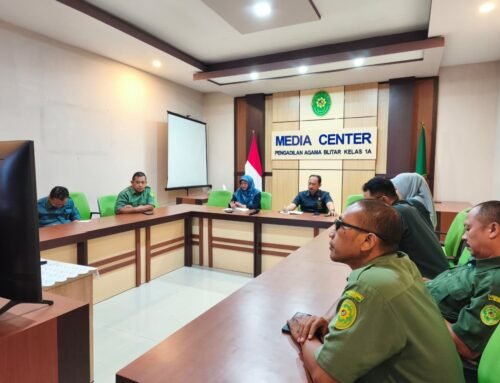 Sekretaris, Kasubbag Kepegawaian, dan PPPK PA Blitar Ikuti Pembinaan Kepegawaian MA RI